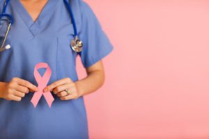 Εξωσωματική και Καρκίνος του Μαστού ~ Dr Σαράφης Βασίλειος